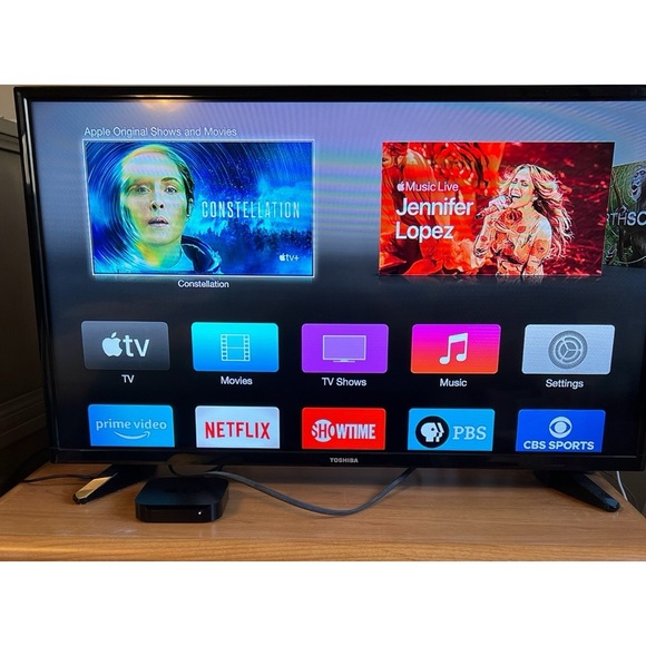 Apple TV Model A41469 - Picture 9 of 11